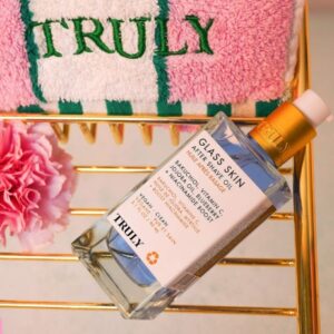 TRULY | Glass Skin